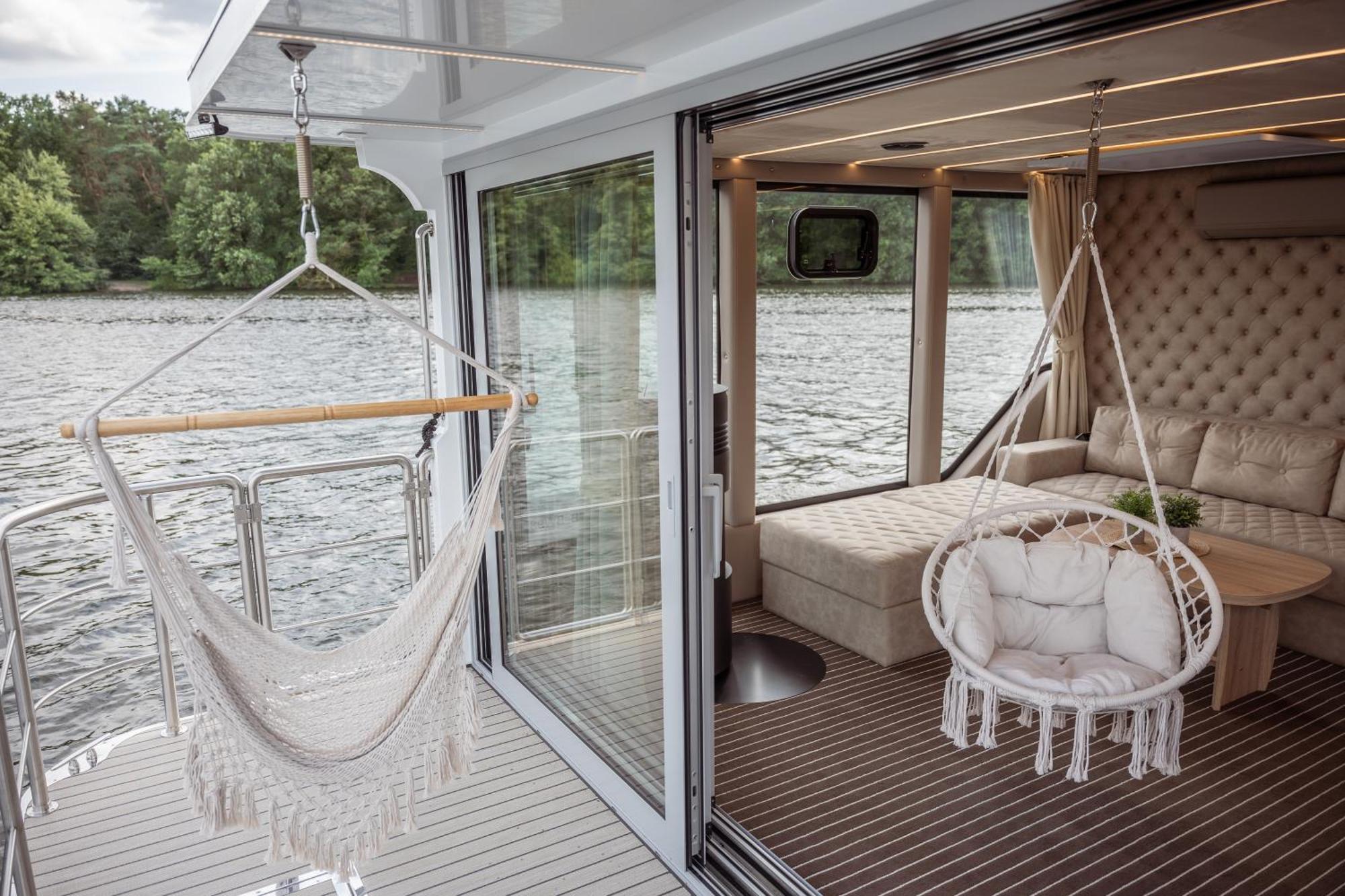 Nena Hausboot Botel Berlijn