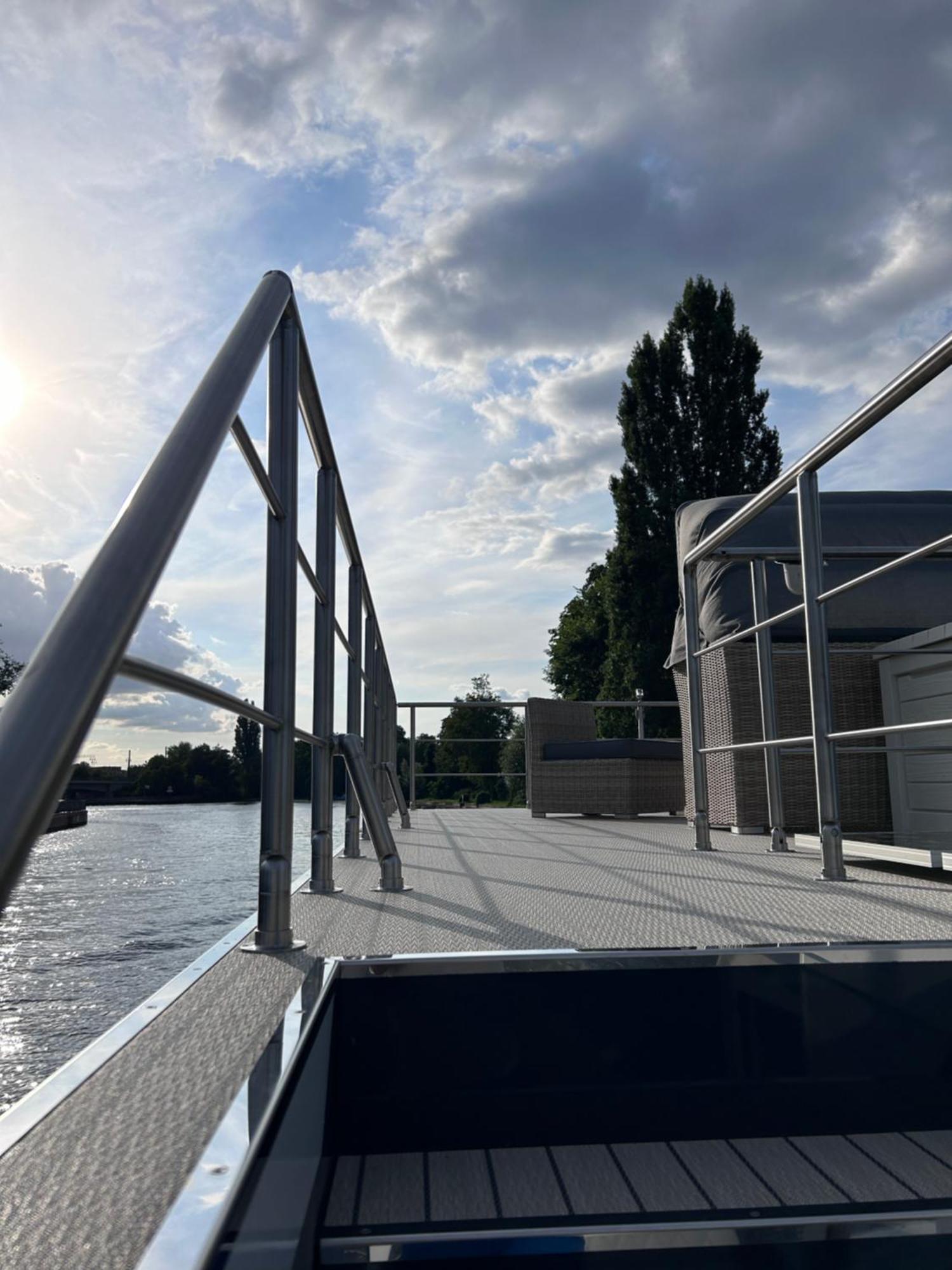 Nena Hausboot Berlijn